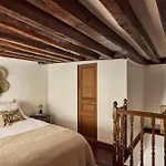 Un 1-Ch/1-Sdb Confortable- Place Des Vosges
