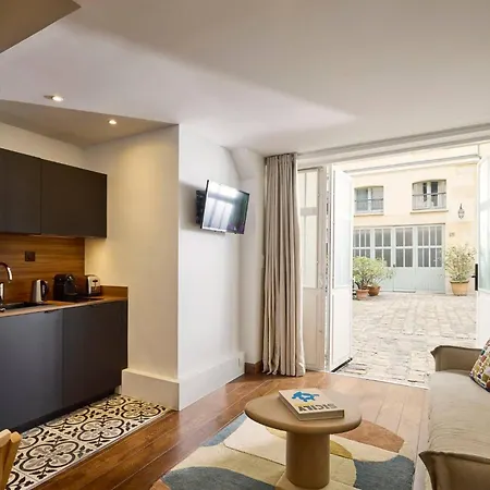 Un 1-ch/1-sdb Confortable- Place Des Vosges Apartment Paris